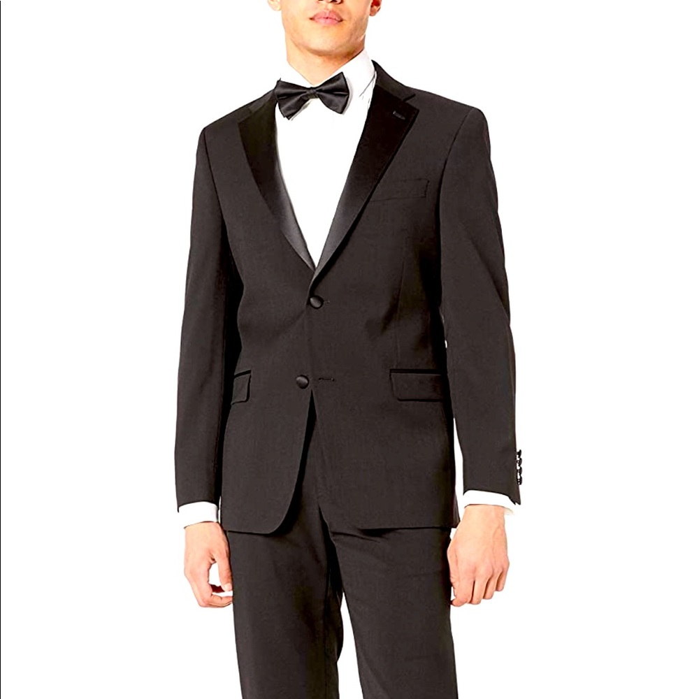 Tommy Hilfiger Men's Classic Tuxedo